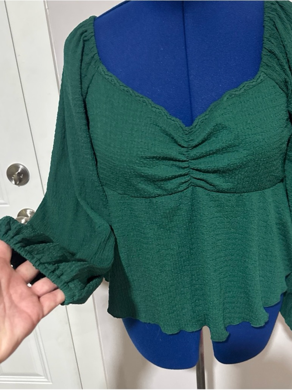 ARULA Emerald Green Ruched Peasant Blouse